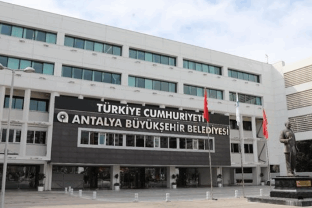 antalya buyuksehir belediyesine yeni operasyon y7CgYjTA