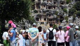 antalya ziyaretci rekoru kirdi tlygWWuk