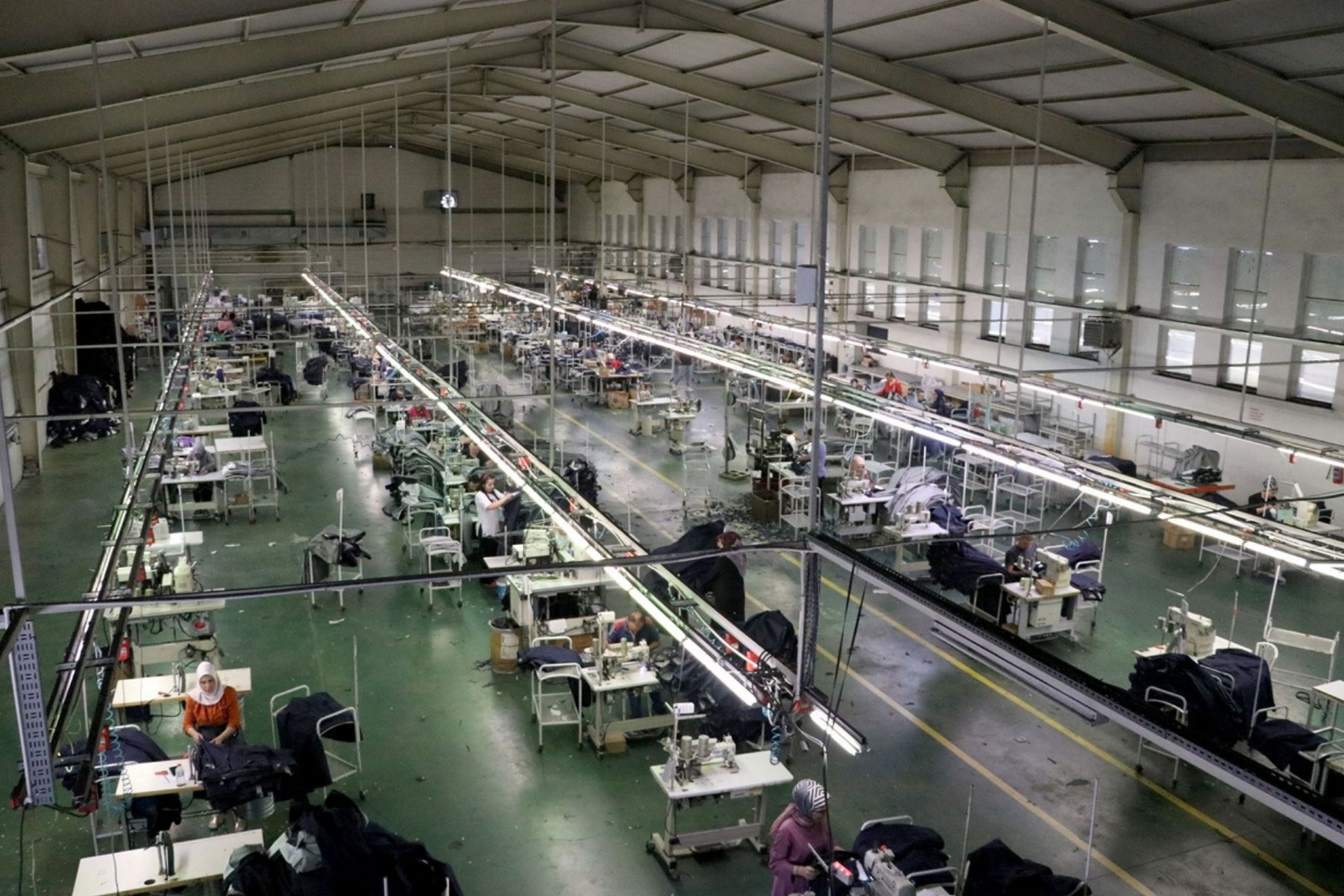 atolyeden dev fabrikaya 35 ulkeye ihracat yapiyor 1 57fyVgZP