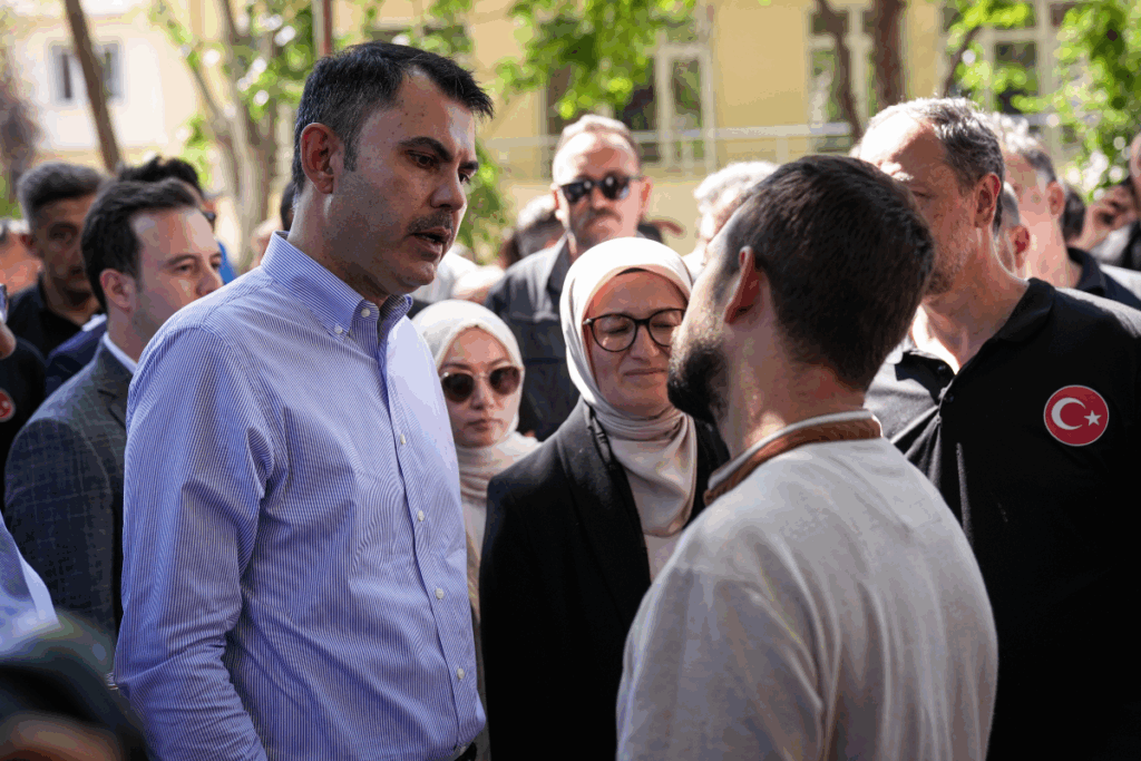 bakan murat kurum sindirgida 800den fazla artci oldu tum binalar kontrol edilecek 6vVwMSXt