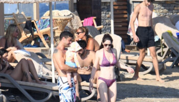 berk oktay ve yildiz cagri atiksoy ayrilmiyoruz tatilinde mgOEh1MT