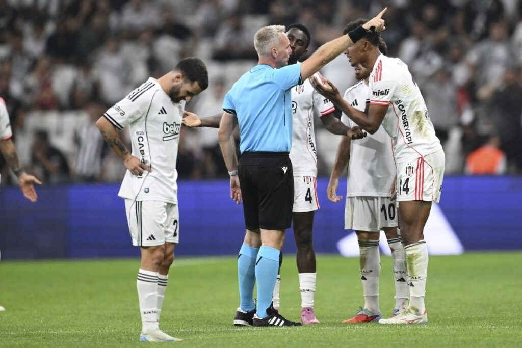 besiktas konferans ligi play off rovans macinda lausanne takimina yenildi avrupa defterini kapatti MOpTSR6L