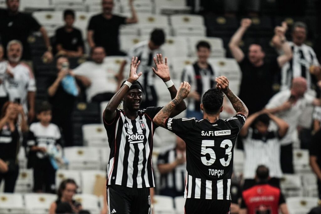 besiktas st patricksi 3 2 yenerek uefa konferans liginde play off turuna yukseldi A8gZjdfQ