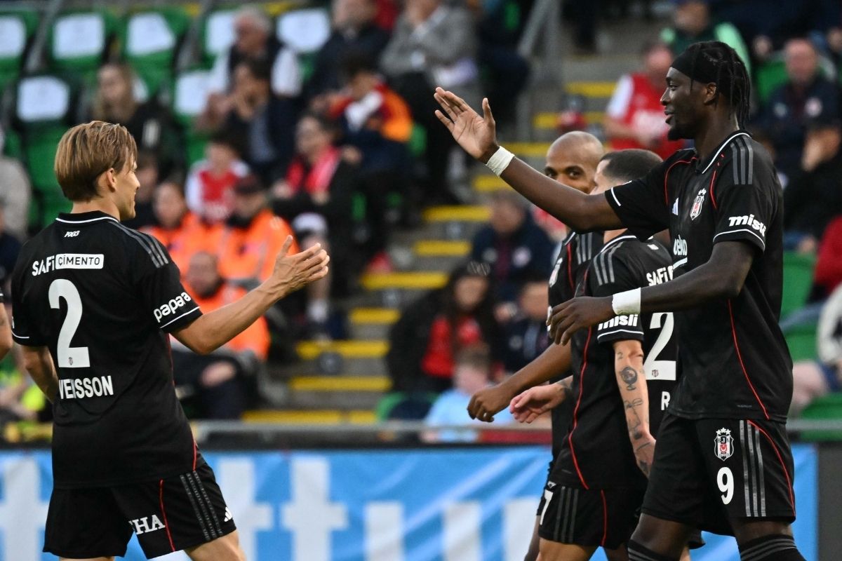 besiktas yeni transferi tammy abrahamin hat trick yaptigi macta st patricksi 4 1 maglup etti 0 MrvN5rp4