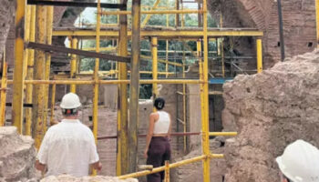 bukoleon sarayinda her cumartesi ucretsiz rehberli gezi 1500 yillik tarihe yerinde taniklik Pi7PqnhS