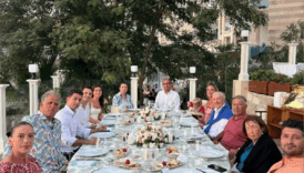 cevik group yonetim kurulu baskani halil ibrahim cevik ve ogullari kusadasindaki otellerinde rahmi koc CktmCtIb