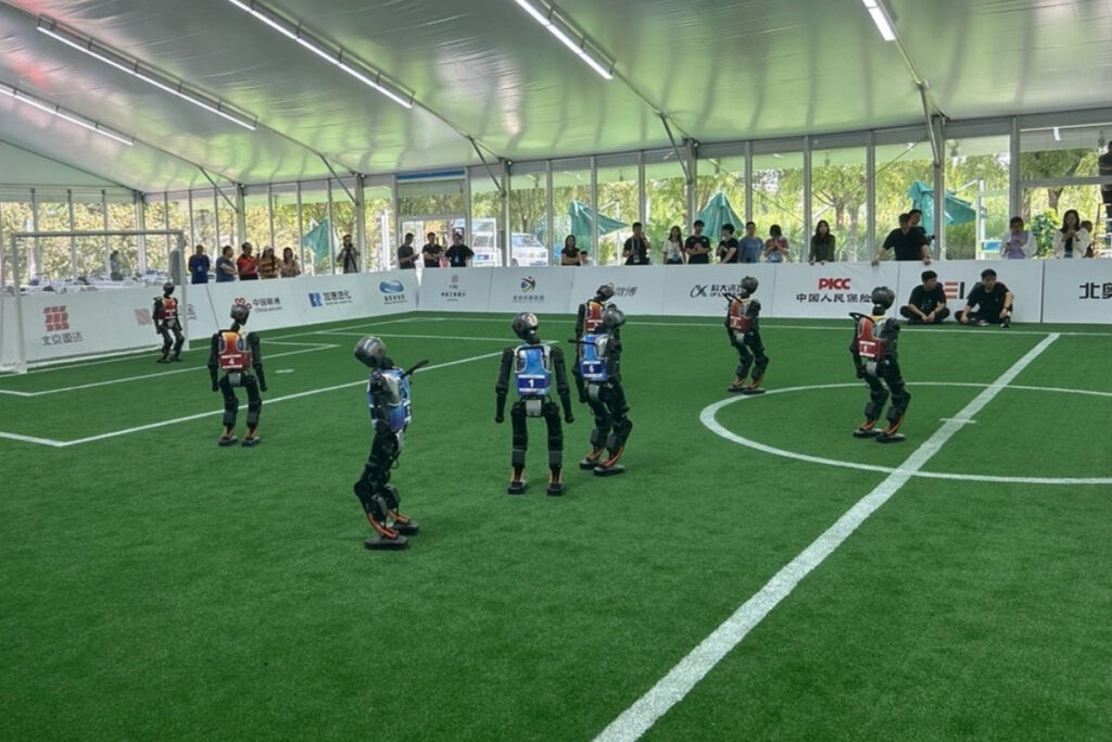 cinde baslayan dunya insansi robot oyunlari robotlar atletizm futbol boks ve performans gosterileriyle hunerlerini k57VuMzX