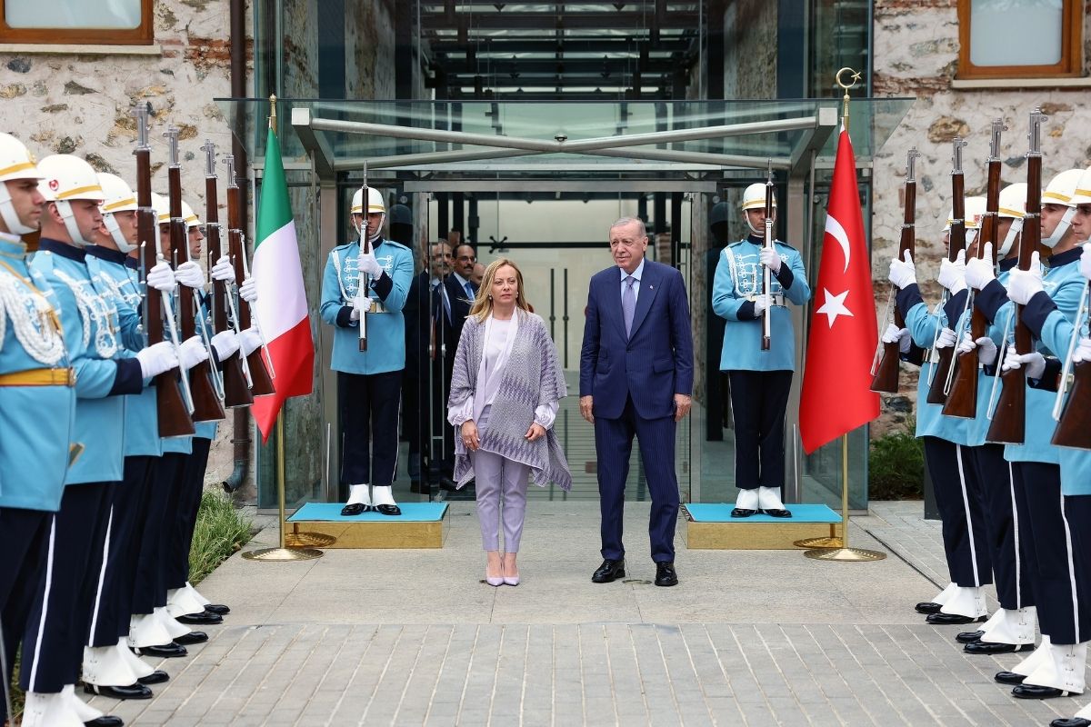 cumhurbaskani erdogan italya basbakani meloni ve libya basbakani dibeybeyi kabul etti 0 VaXqLVPh