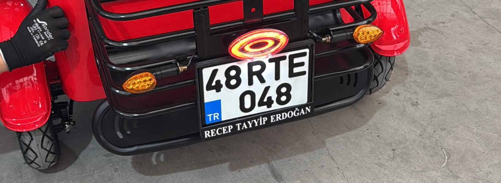 cumhurbaskani erdogana yerli buggy surprizi 3 4HzY8N7F