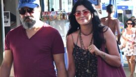 deniz cakirin bodrum kacamagi CDXBdX1Y