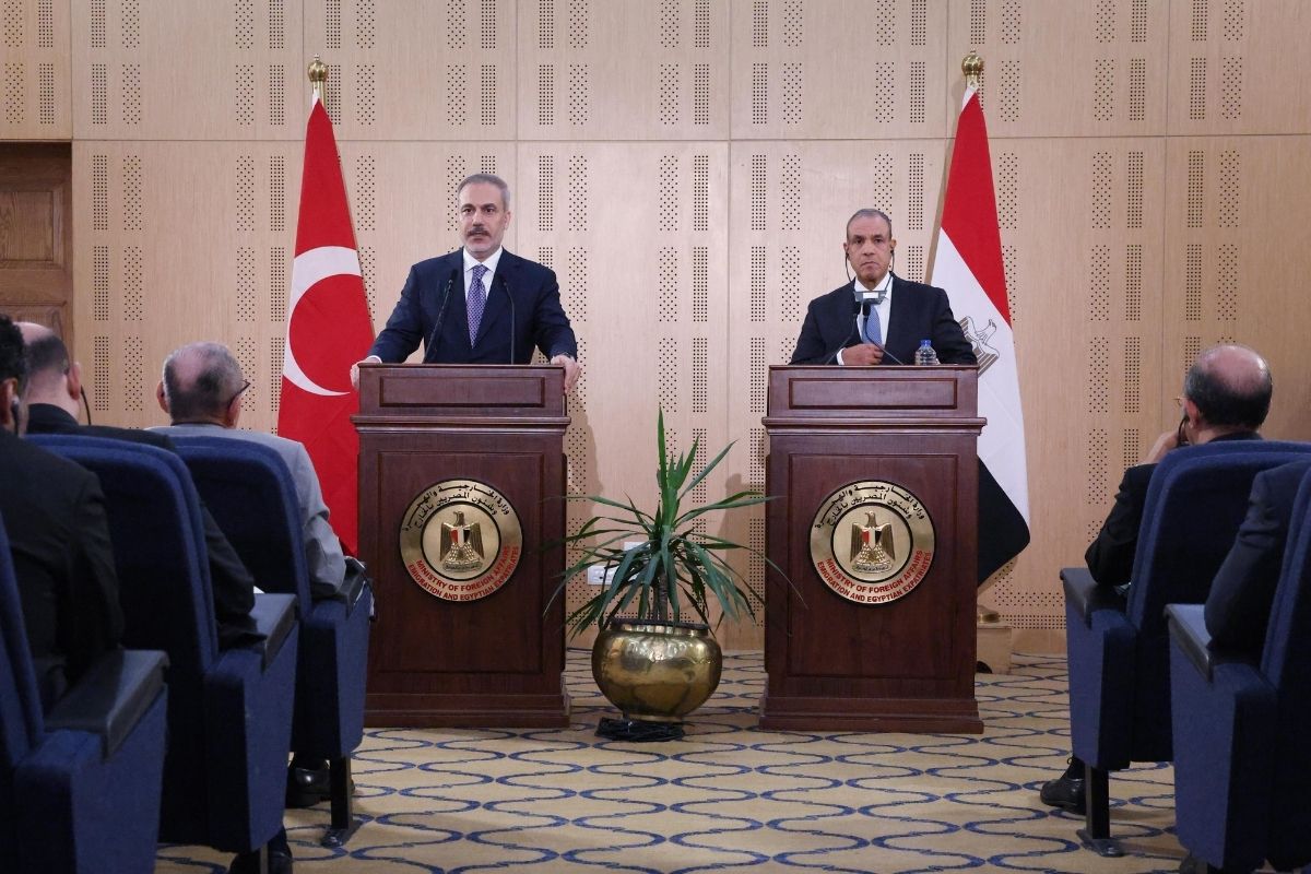 disisleri bakani fidan ve misir disisleri bakani abdulati iki ulke arasindaki ticaret hacmini 15 sIj4i4lY