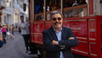 dolandirici kendini baskomiser nevzat olarak tanitti karakterin yaraticisi ahmet umit aman dikkat dedi yqEf6Crv