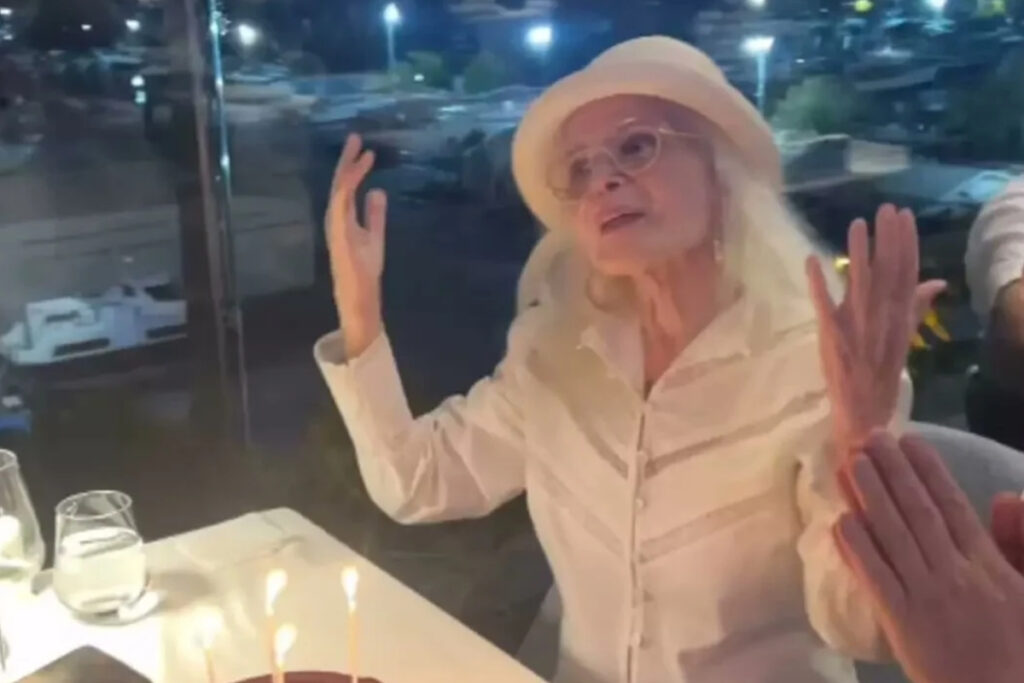entube edildi iddialarini yalanlayan tas bebek gonul yazar 89uncu yas gununu saglikli goruntusuyle kutladi dfYduMTn