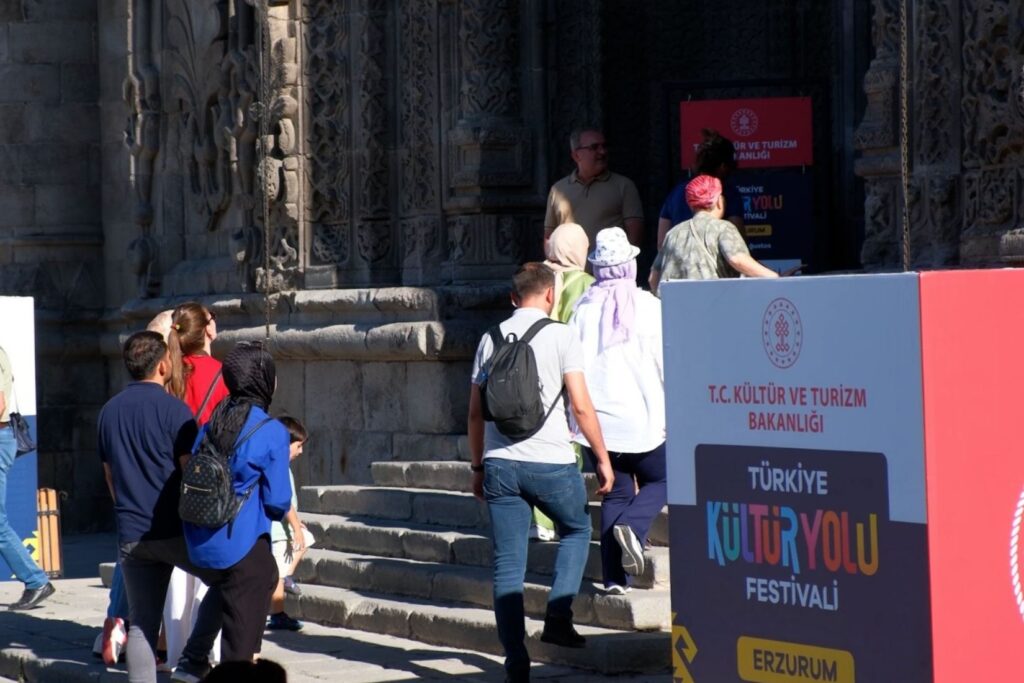 erzurum kultur yolunda cag kebabi satis rekoru kirdi SW52hLH9