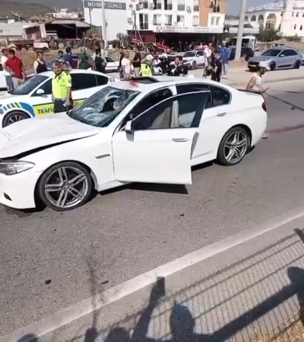 eski ak parti mugla milletvekili ali boga trafik kazasinda hayatini kaybetti 0 WS2cd6Hg