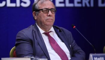 eski saglik bakanlarindan halil sivgin vefat etti 8jcv5sQ4