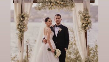 ezgi senler cocukluk askiyla evlendi deRrKd5a