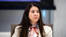 fed yonetim kurulu uyesi adriana kugler istifa etti trump powell ile faiz konusunda anlasamiyordu GQBLyBcj
