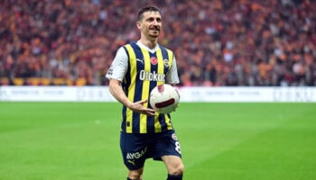 fenerbahcede yeni sezonun birinci kaptani mert hakan yandas oldu FdfD2vfw