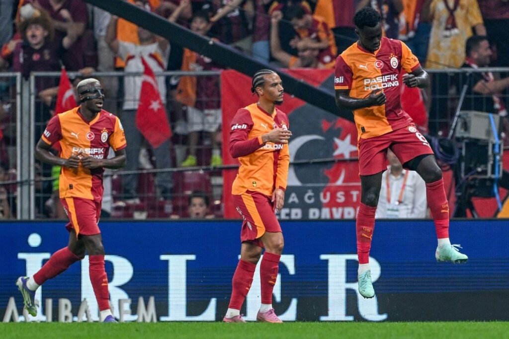 galatasaray evinde agirladigi caykur rizesporu yendi super ligde 4te 4 yapti zGaCWHFw