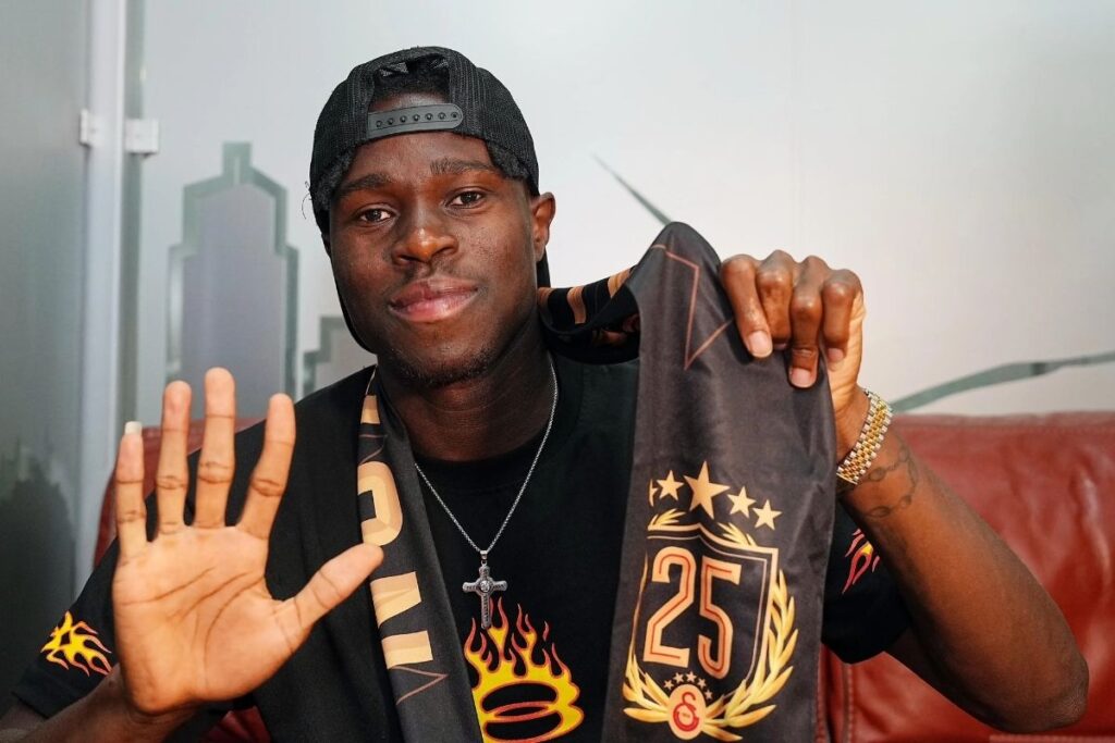 galatasaray wilfried singoya 5 yillik imza attirdi monacoya 308 milyon euro bonservis odenecek 1wOf3hIv