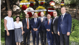 galatasaray yonetimi tam kadro tevfik fikreti andi 13n8ivEA