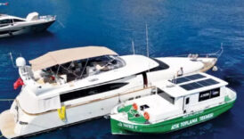 gocek ve bodrumda binlerce teknenin denize biraktigi sivi atiklar kiyilari kirletiyor 6C8pS83O