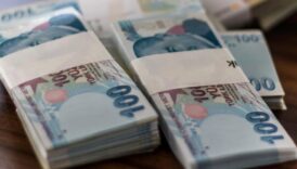 hazine 3 ayda 8232 milyar lira borclanmaya gidecek ZFYEUBLw