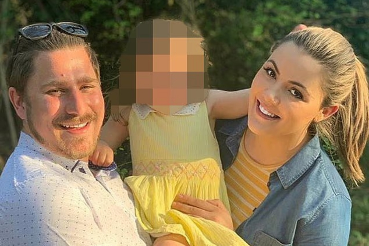 ingiliz milyoner is insani iliskisi oldugu eski gelinini havuzda bogmaya calisirken yakalandi ve tutuklandi FdS8JCWc