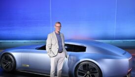 jaguar land rover ceosu adrian mardell istifa edecegini ve emekli olmak istedigini acikladi Xqj1czgs