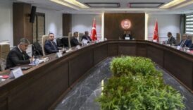 kamu hakem kurulunun memur zammiyla ilgili ilk toplantisi sona erdi XJTEkYnV