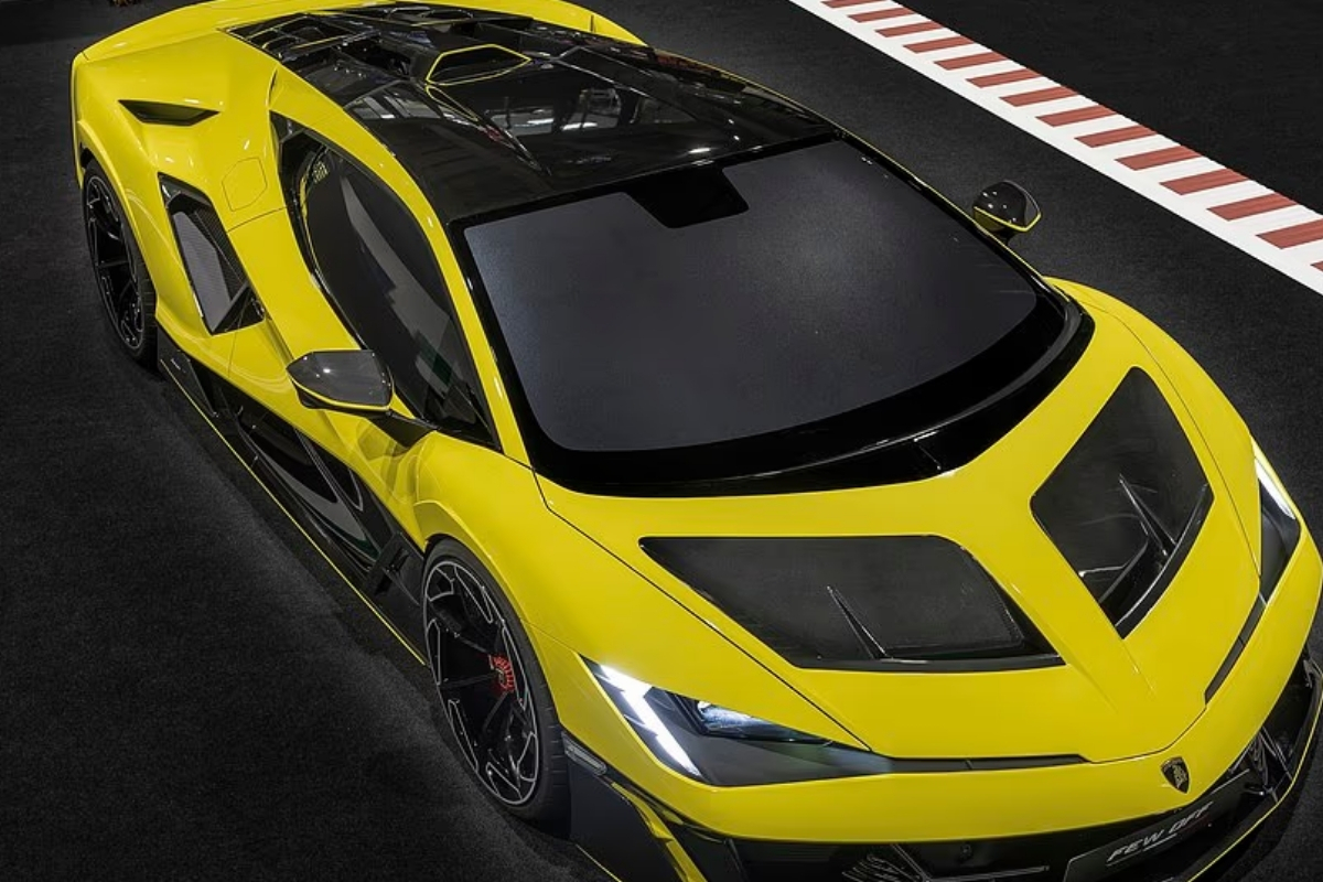 lamborghini revuelto platformunda insa edilen ve sadece 29 adet uretilecek yeni hiper otomobili fenomenoyu DOwtUXa4