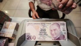 mevduat faizi bu yil ilk kez yuzde 40in altinda gIi7S2Ra