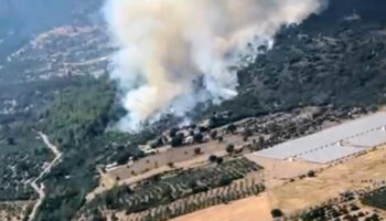 mugla seydikemerde evde cikan yangin ormani yakti IscnDzbL