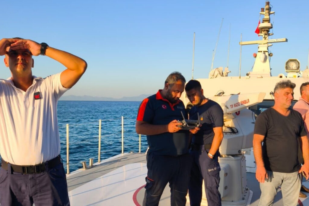 muglada batan yelkenli teknede kaybolan iki cocuk sag olarak bulundu elwMMCDb