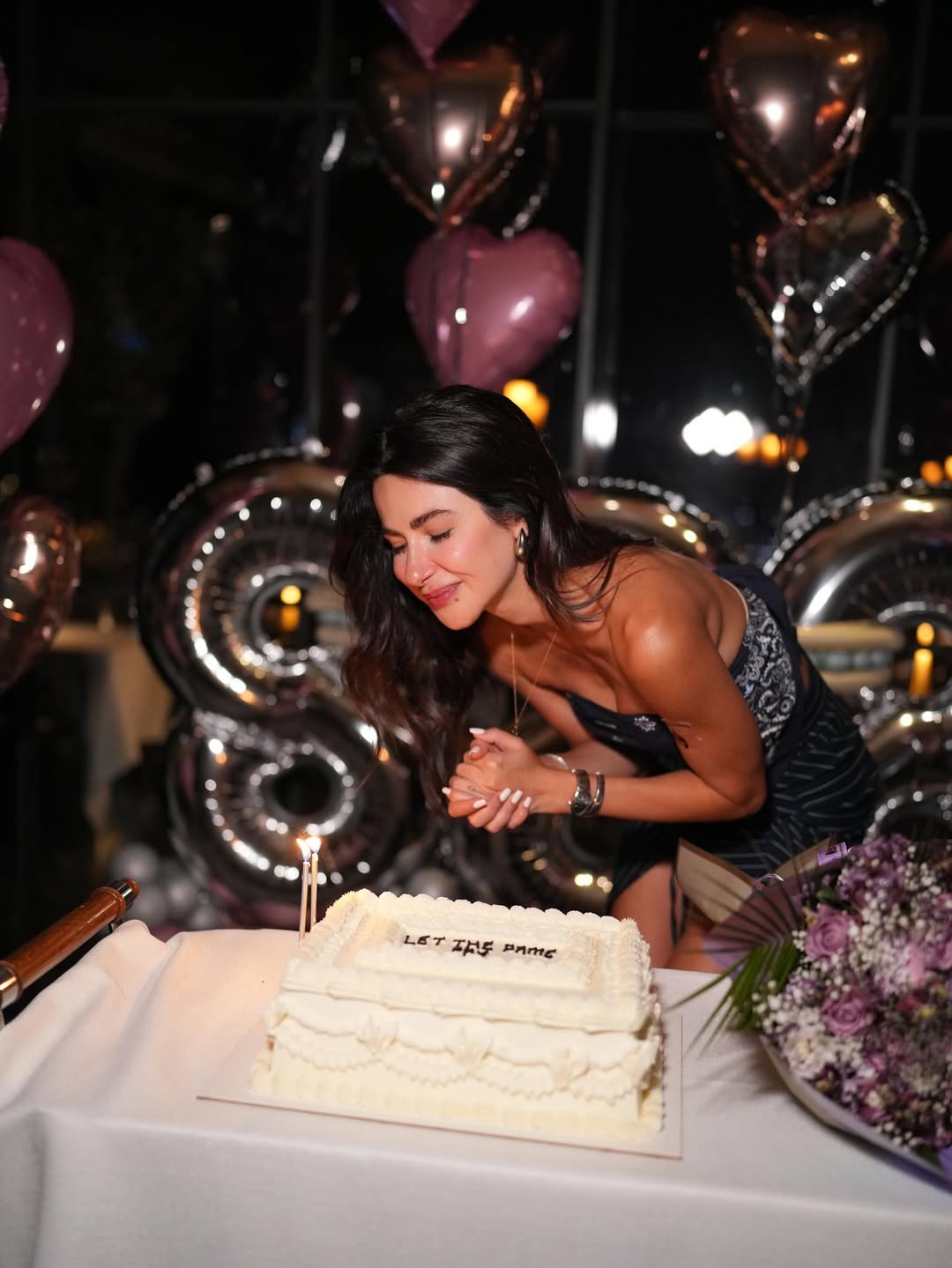 nesrin cavadzadeden misirda cesur pozlar 1