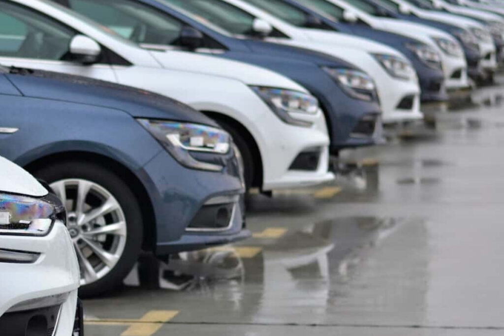 otv duzenlemesi sonrasi musteriler dusuk vergi dilimli modellere yoneldi BMWZga83