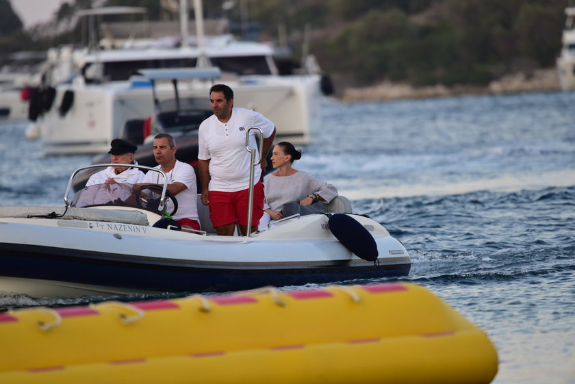 rahmi koc nazenin v ile geleneksel bodrum tatiline basladi 2