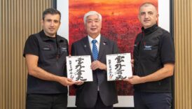 silahli iha icin 676 milyon dolar kaynak ayiran japonyanin savunma bakani nakatani baykari ziyaret LgZ4L74z