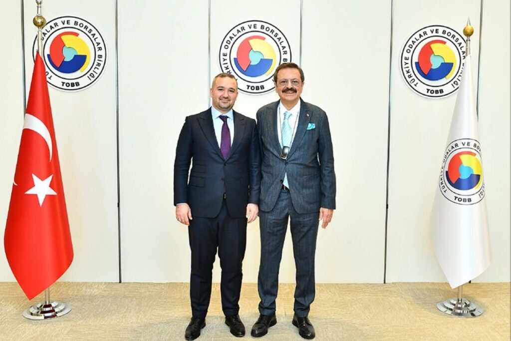 tobb baskani hisarciklioglu tcmb baskani fatih karahan ile gorustu QC9Dh6DC
