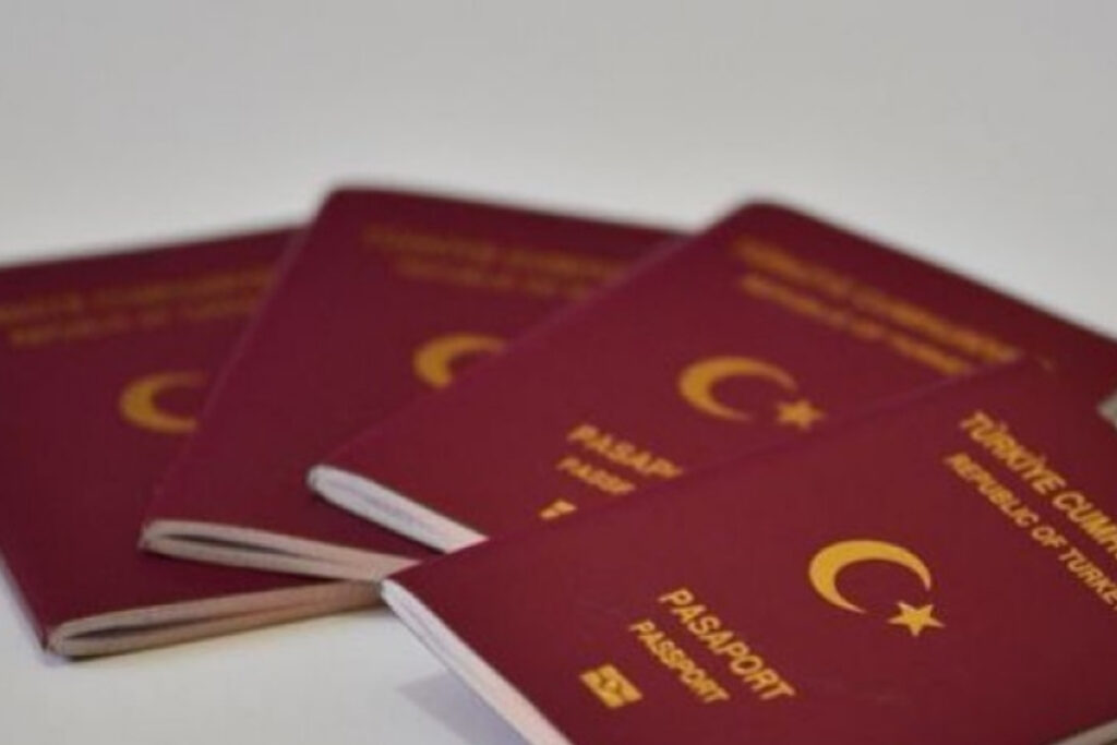 turkiye ingiltere ile sta guncelleme gorusmelerinde is insanlarinin en buyuk sik yeti olan vize sorununu FNHTW77v