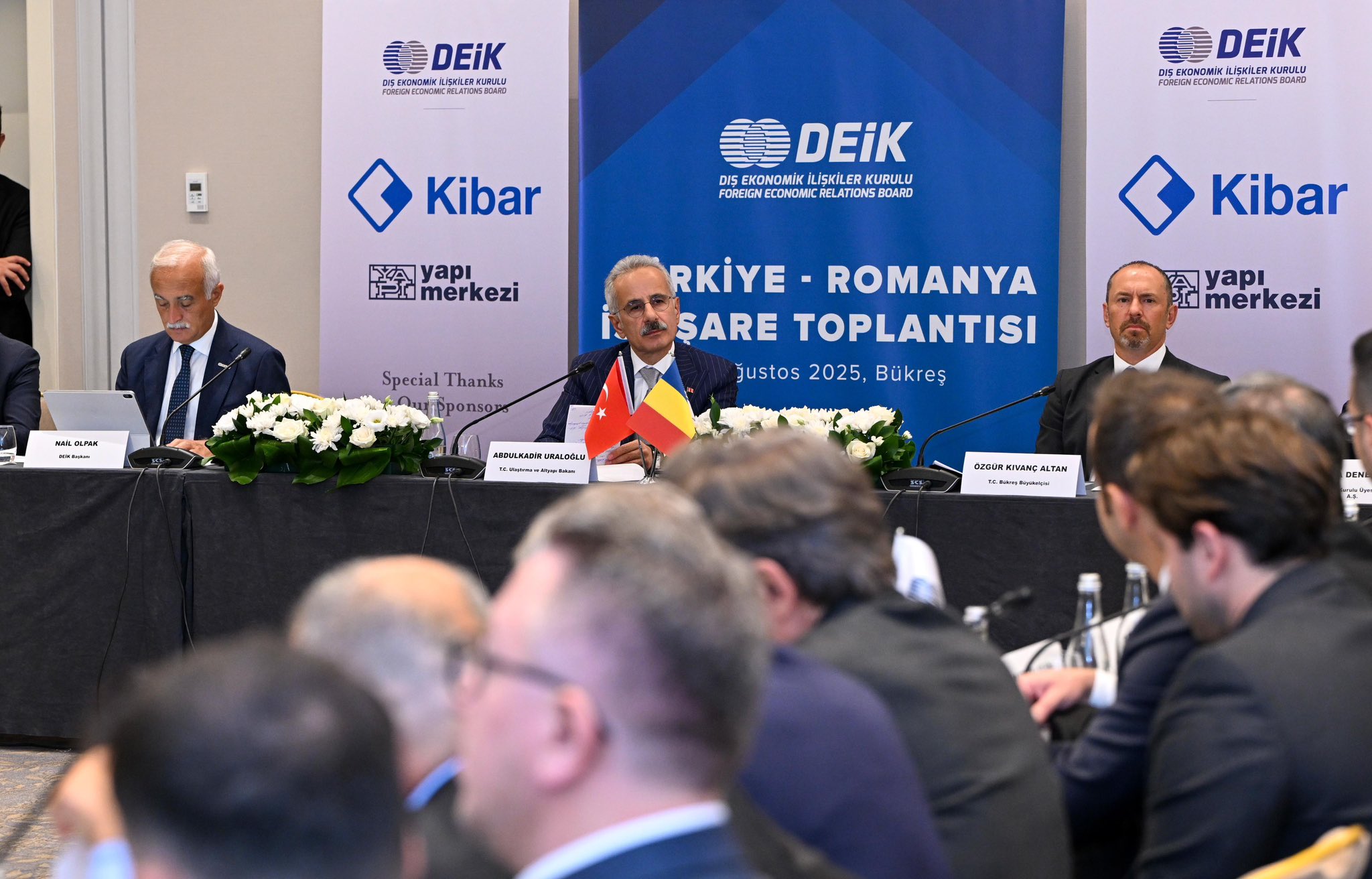 turkiye romanya yuvarlak masa toplantisi yapildi ulastirma ve altyapi bakani abdulkadir uraloglu da katildi 1 CVEpmyKs