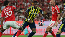 uefa sampiyonlar ligi play off turu fenerbahce benfica macini alman hakem daniel siebert yonetecek iVRm6SM1