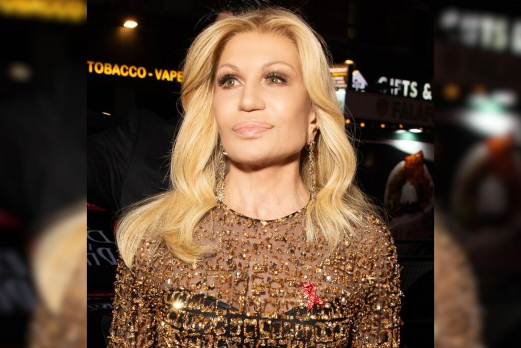 unlu moda tasarimcisi donatella versacenin son halini gorenler taniyamadi BVkpAQBZ