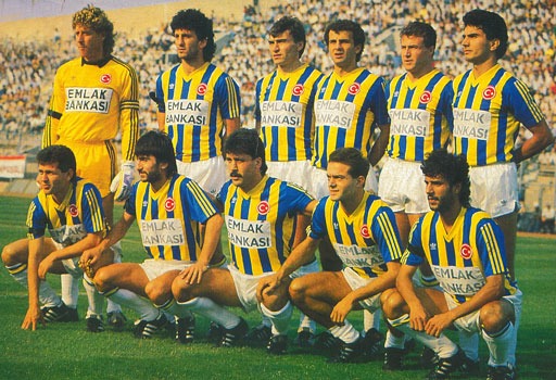 1988 yazinda toni schumacherin ilk ciktigi idmanda neler yasandi veselinovic hirsiyla dikkat ceken ismail KtgAyqhl