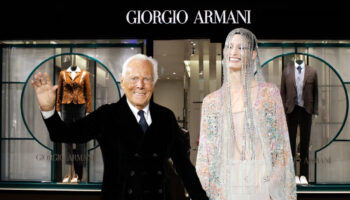91 yasinda hayatini kaybeden giorgio armaninin 12 milyar dolarlik moda imparatorlugu kime kalacak s2euegTl