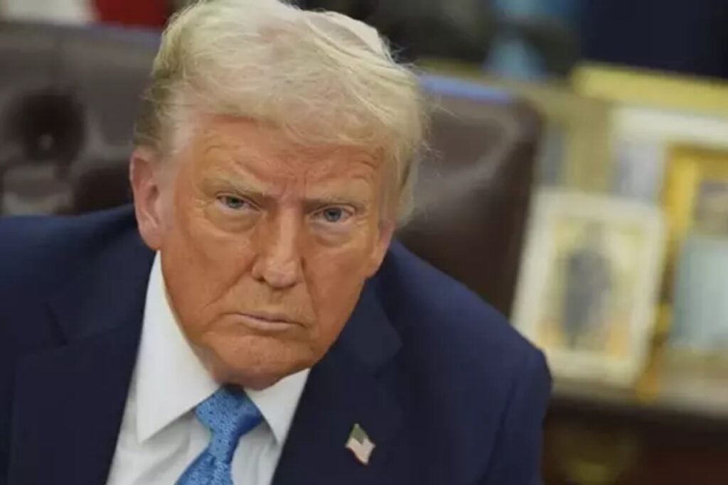 abd baskani donald trumptan ithal ilac mobilya kamyonlara agir vergi mjwAYHYe