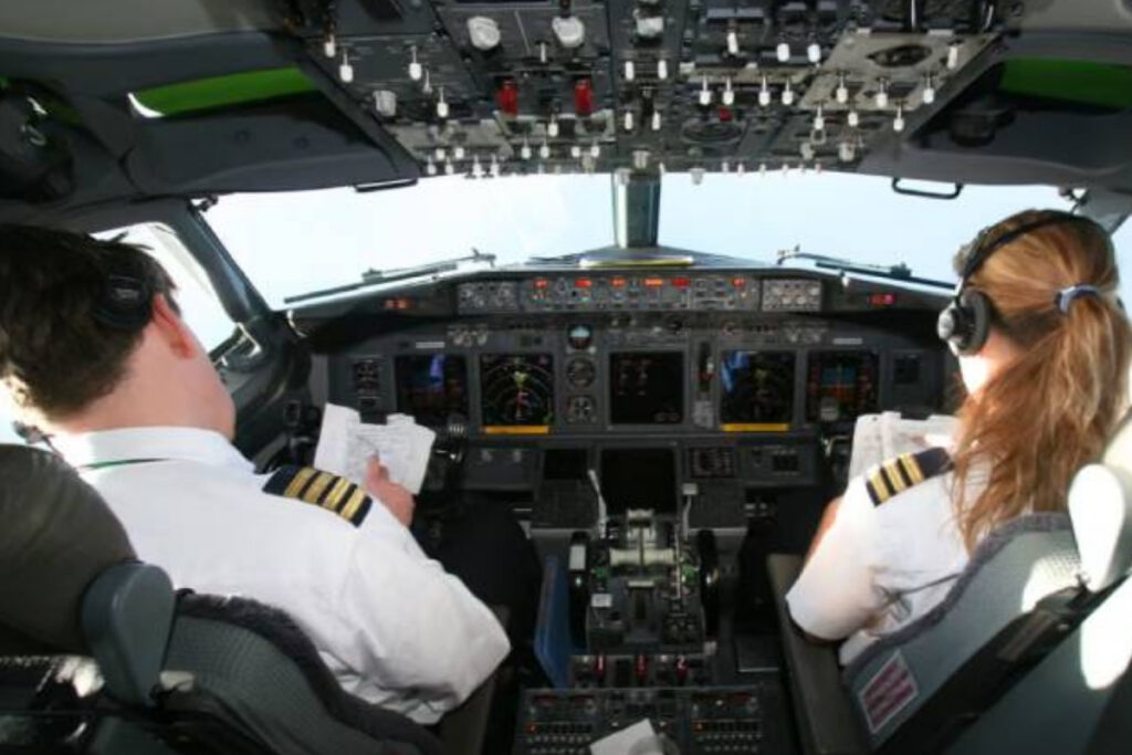 alman pilotlarin yuzde 93u son aylarda ucusta uyudugunu itiraf etti tiqhCTBK