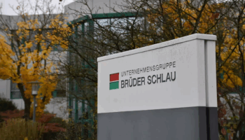 almanyanin iflas eden 104 yillik tedarikci sirketinden yeni karar toplam 116 magazayi kapatiyor d73kEgxT