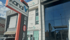 antalya buyuksehir belediyesi odakli rusvet sorusturmasinda kanal v televizyon kanalina kayyim atandi NpONYYWH
